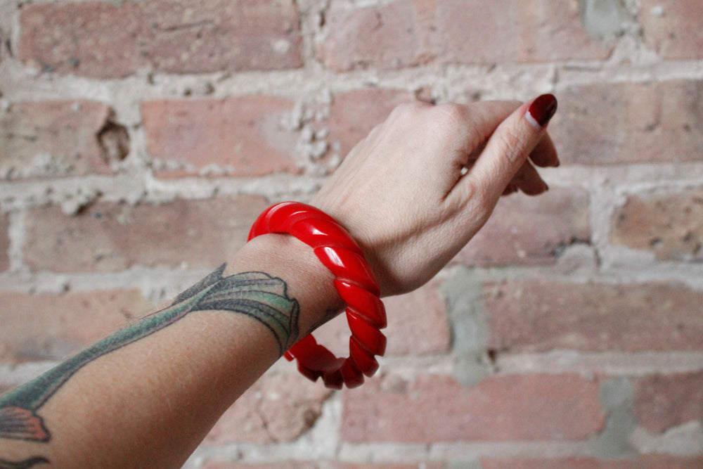 1940s Bakelite Red Rope Carved Bangle