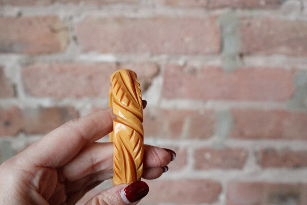 1940s Butterscotch Carved Bakelite Bangle
