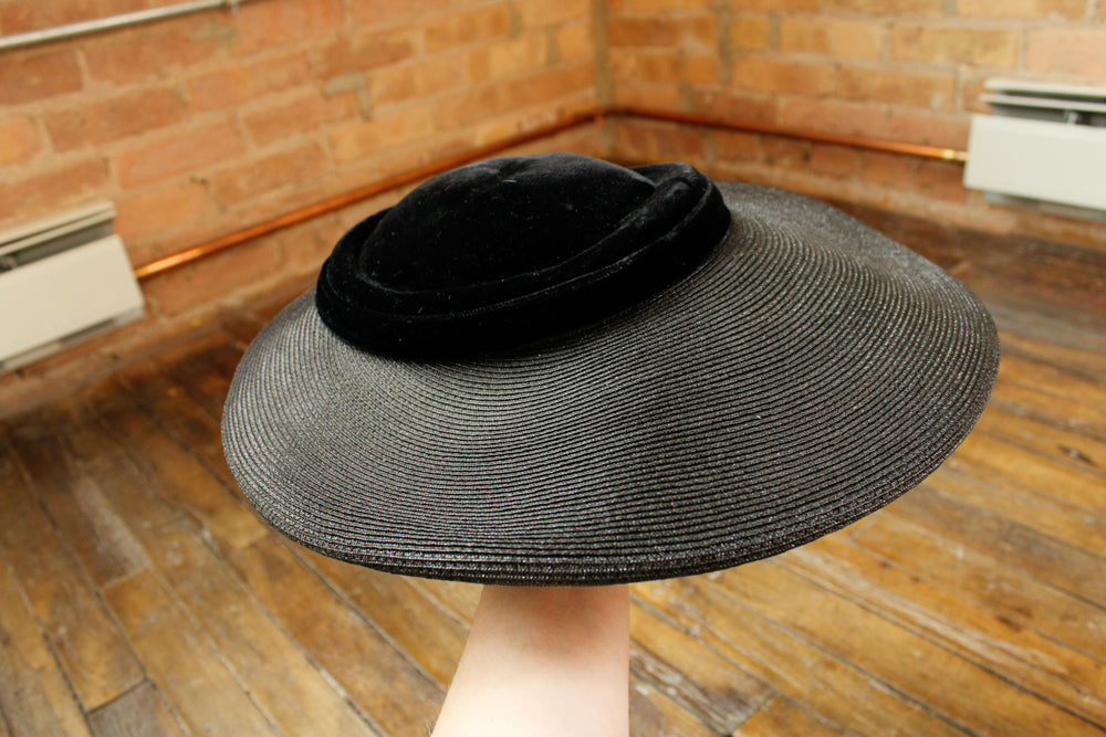 1940s Velvet and Straw Art Deco Halo Hat