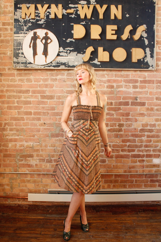 1970s Floral Chevron Day Dress - Medium