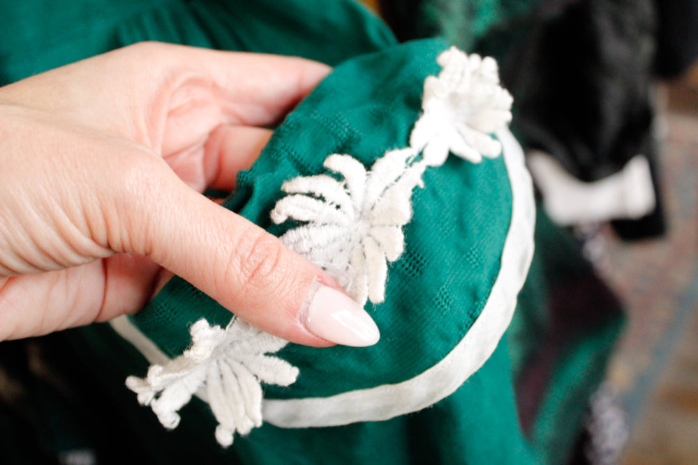 1950s Kelly Green Floral Appliqué Dress - Xsmall