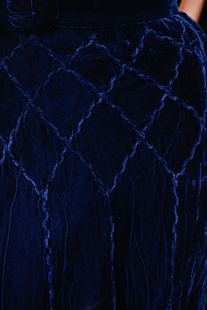 Late 30s/40s Sapphire Silk Velvet Dress - S/M