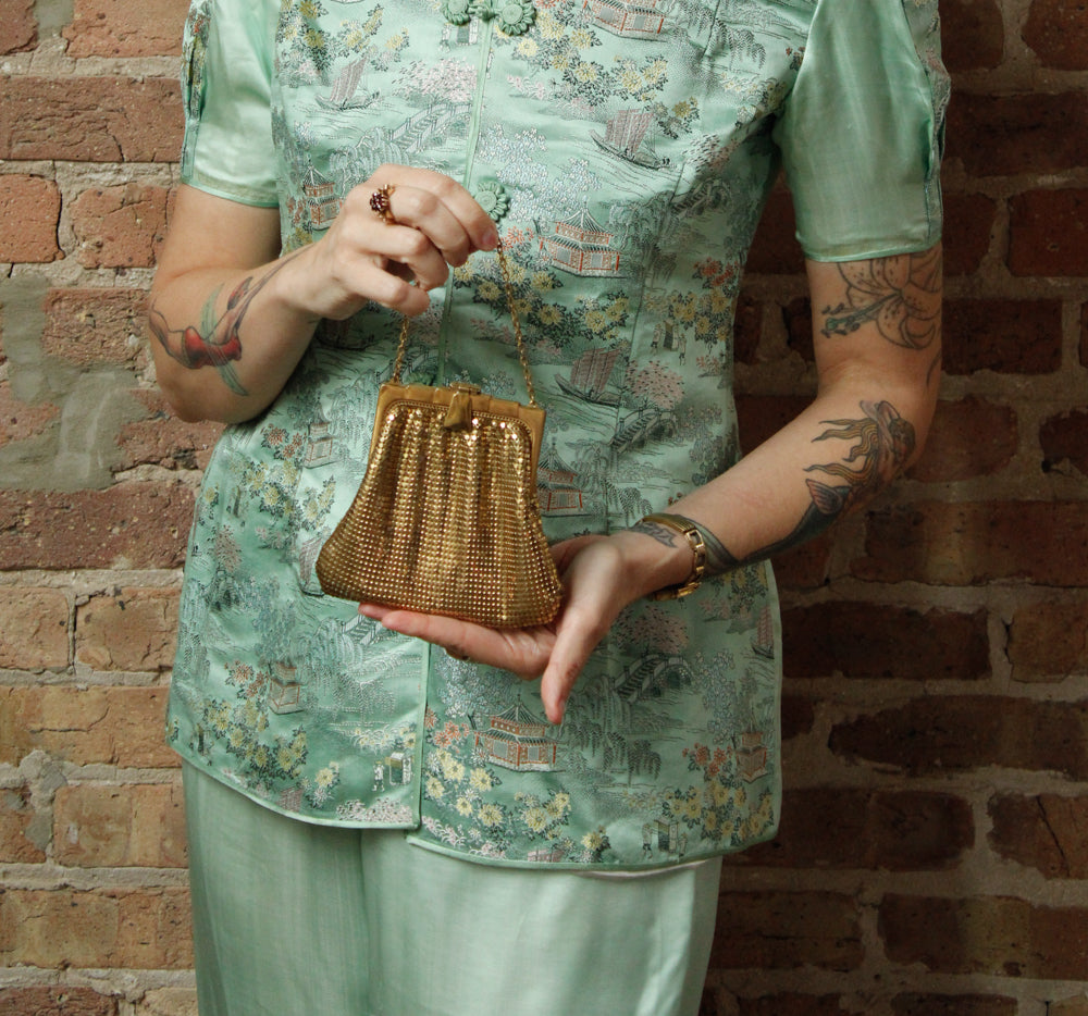 1930s Whiting and Davis Mesh Gold Bag 