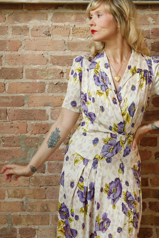 1930s Purple Floral Rayon Jersey Dress - Med to Large
