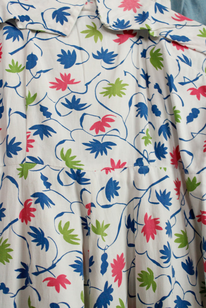 1940s Floral Pique Cotton Day Dress - Small Petite