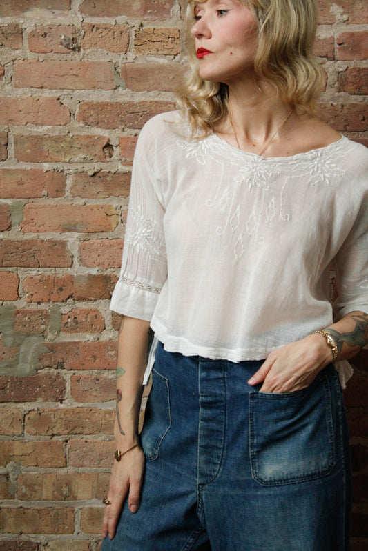 1900s Edwardian Cotton Embroidered Side Tie Blouse - M/L