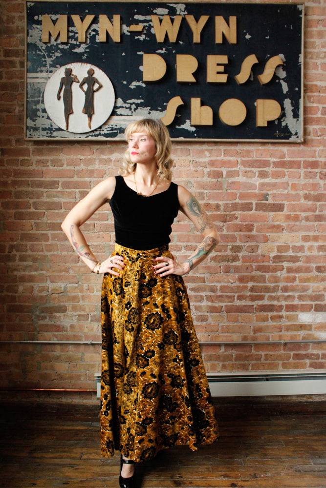 1950s Velvet Black Top - Small 