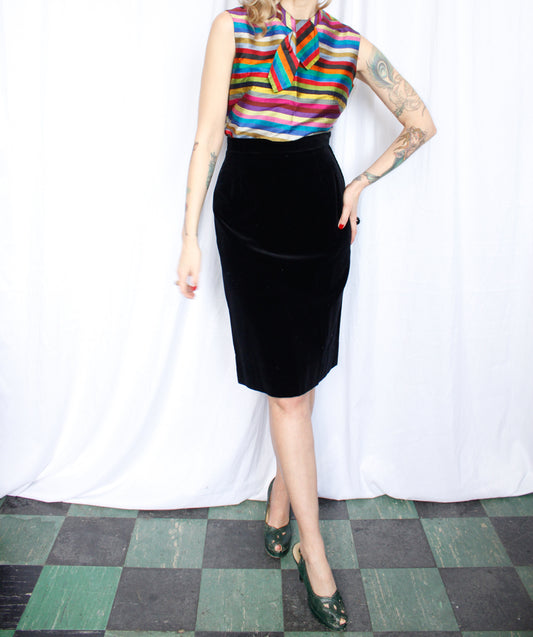 1950s Casino Black Velvet Skirt - S/M