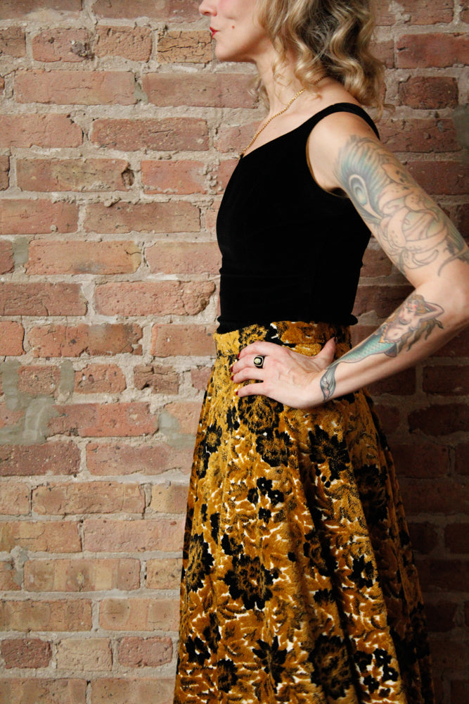 1950s Velvet Black Top - Small 