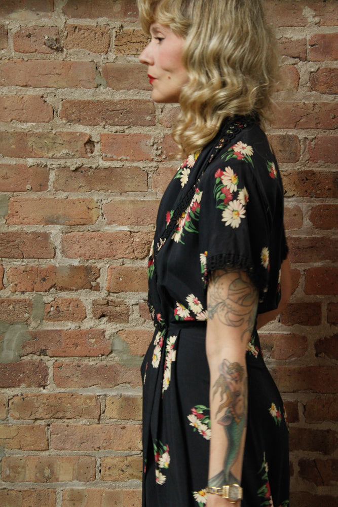 1940s Floral Rayon Wrap Dress - Small