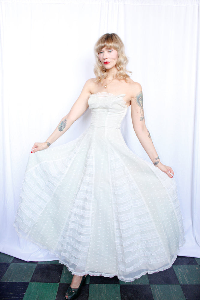 1940s White Strapless Formal Gown - Xsmall