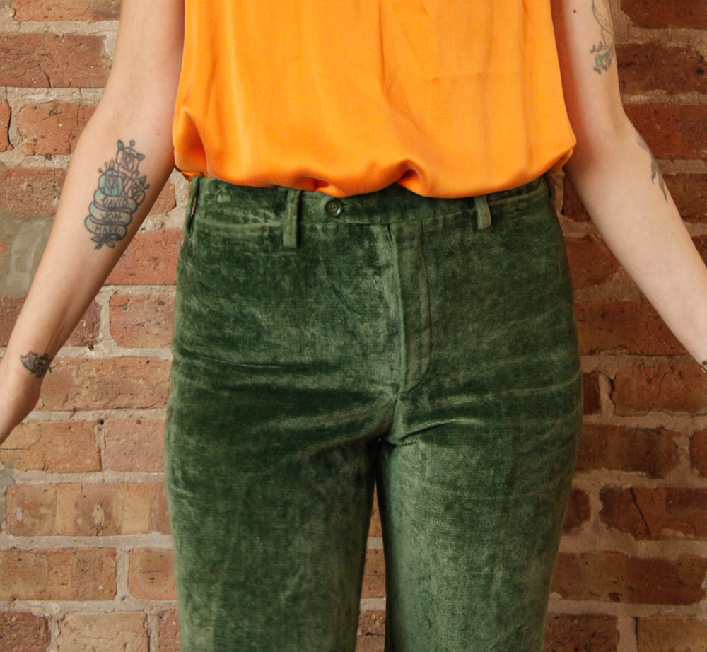 1970s Bonwit Teller Green Velvet Corduroy Low Rise Pant - 32" (Fits a Small) 