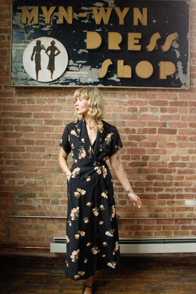 1940s Floral Rayon Wrap Dress - Small