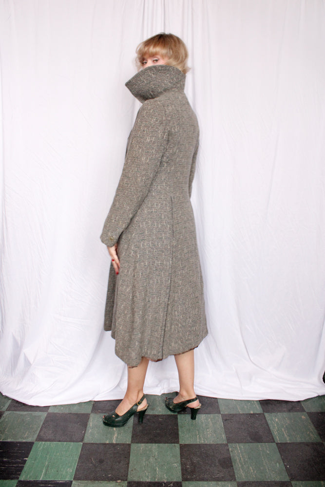 1940s Henshire Tweed Wool Coat - Medium
