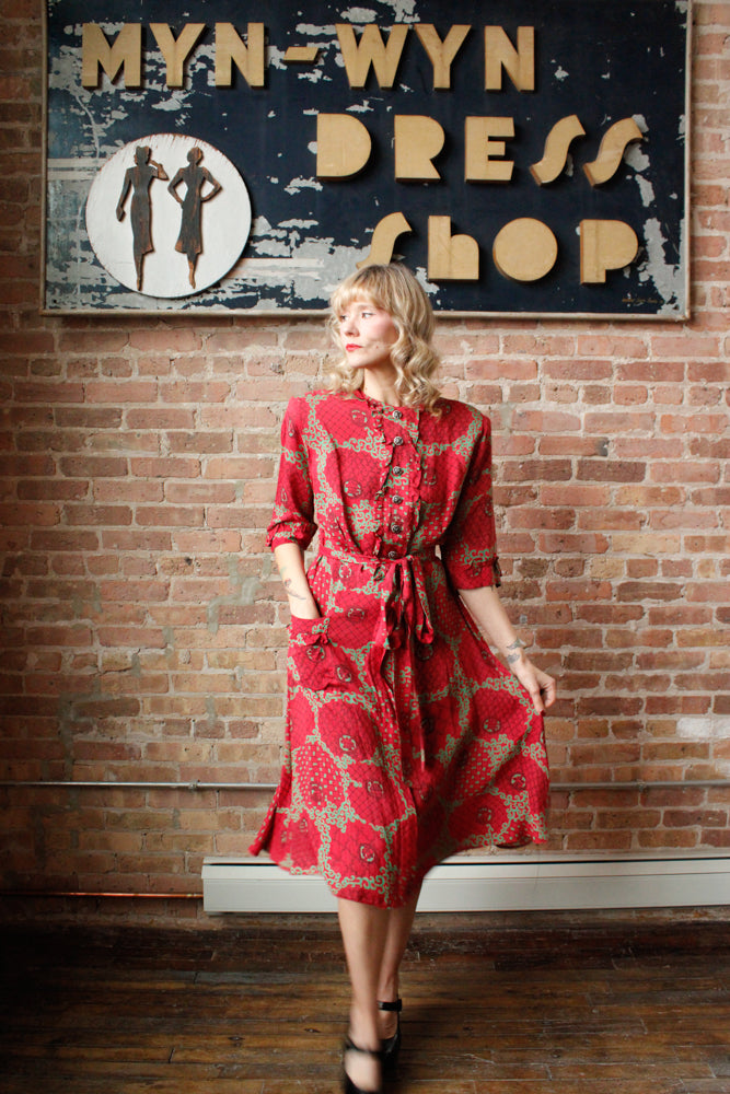 1940s Red & Green Cold Rayon Dress - Large