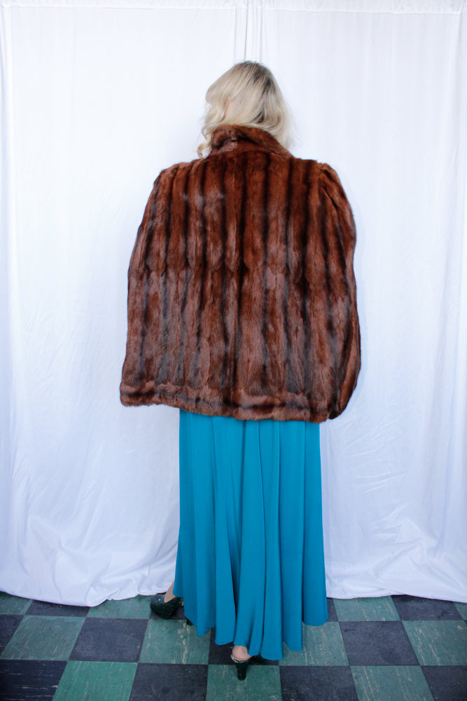 1940s Marmot Fur Cape with Muff - o/s