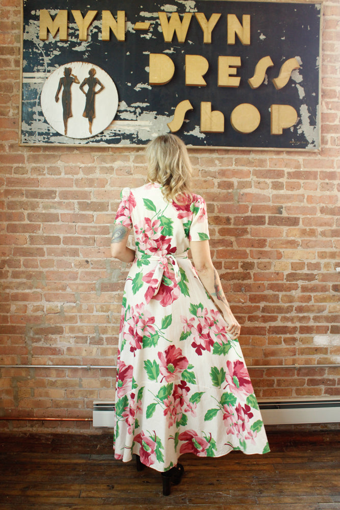 1940s Saybury Poppy Floral Dressing Gown - Medium