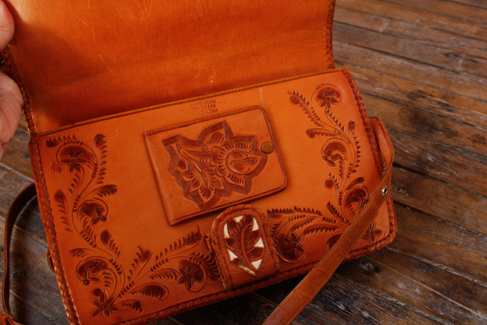 1940s Mexican Floral and Butterfly Tooled Leather Purse