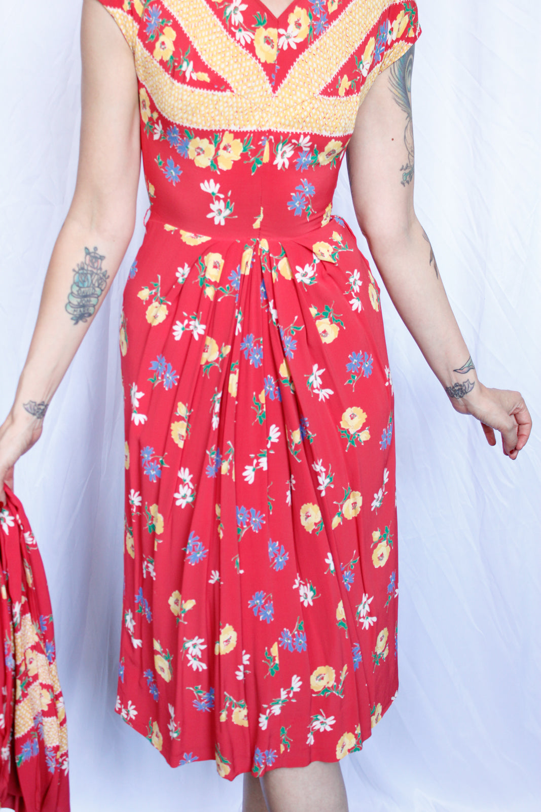 1940s Doris Dodson Rayon Floral Dress with Scarf - Xsmall 