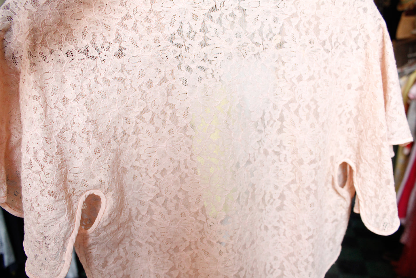 1930s Lace Champagne Cropped Blouse - Medium