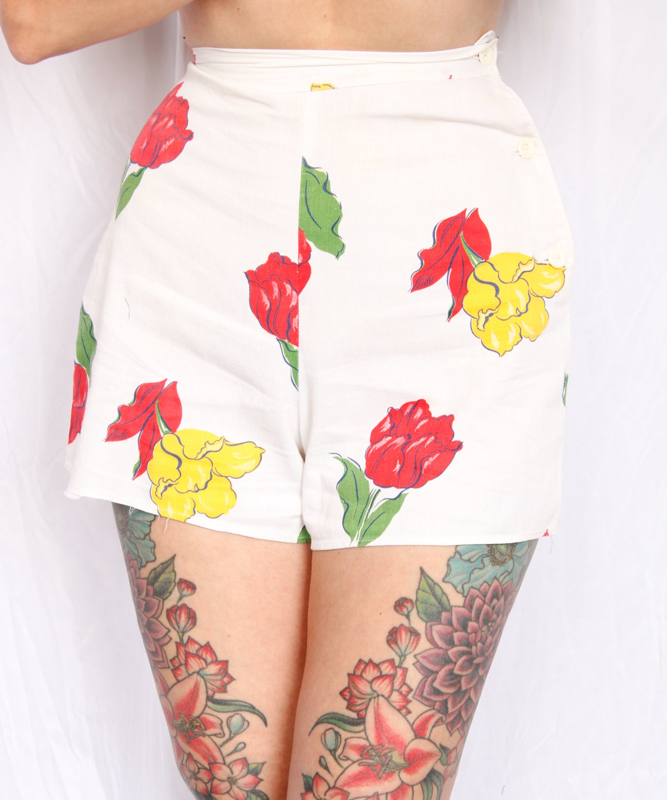 1940s Rose Print Cotton Shorts - XXS