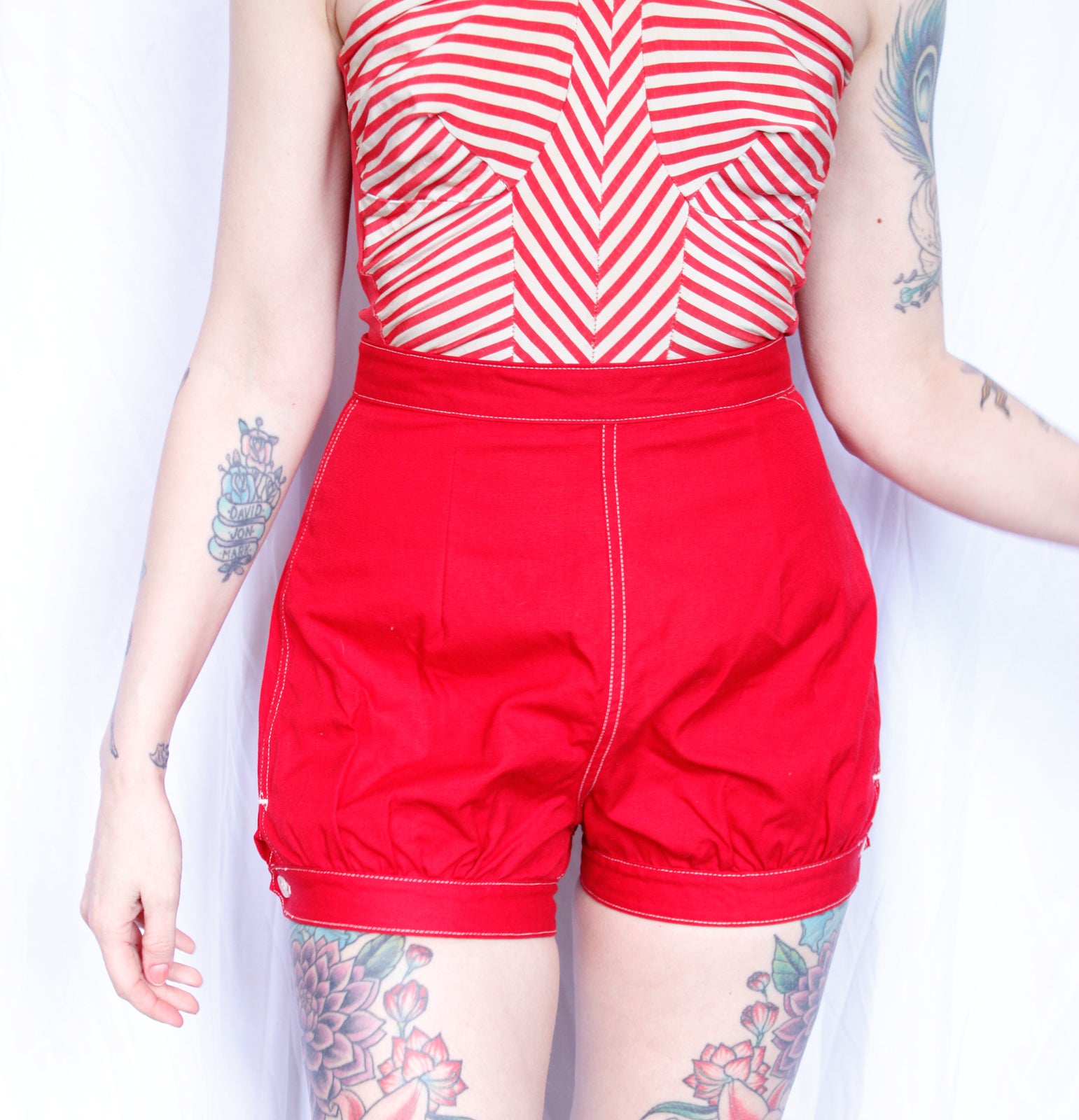 1950s White Stag Red Cotton Shorts - 27" waist