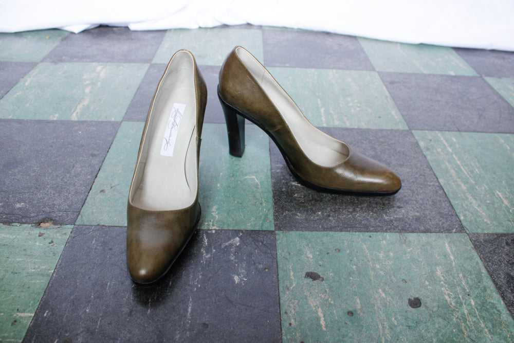 1990s Designer Diana Boussard Leather Heels - 8.5M