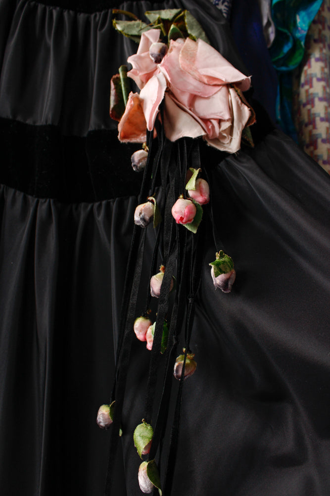 1930s Black Velvet Halter & Taffeta Gown with 3D Pink Floral Detail - XS