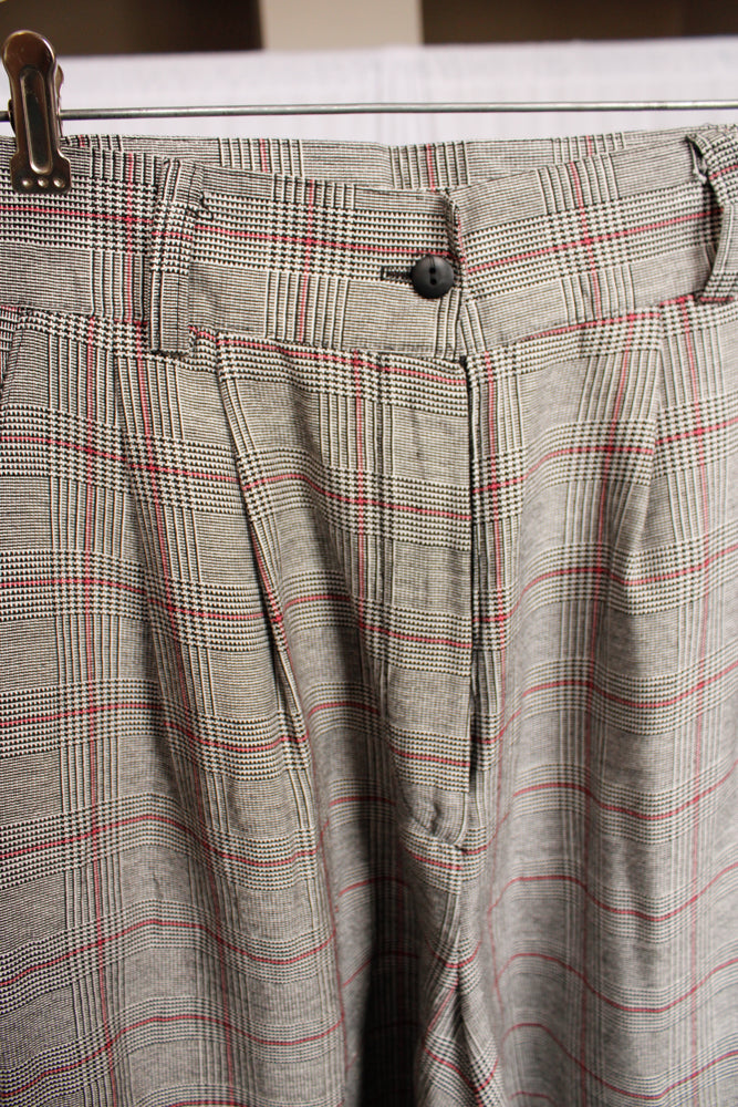 1990s Herringbone Plaid Shorts - 27 waist