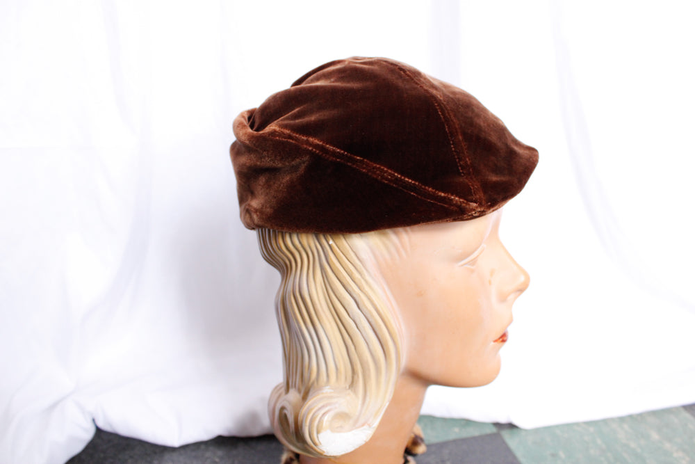 1920s Velvet Brown Tam