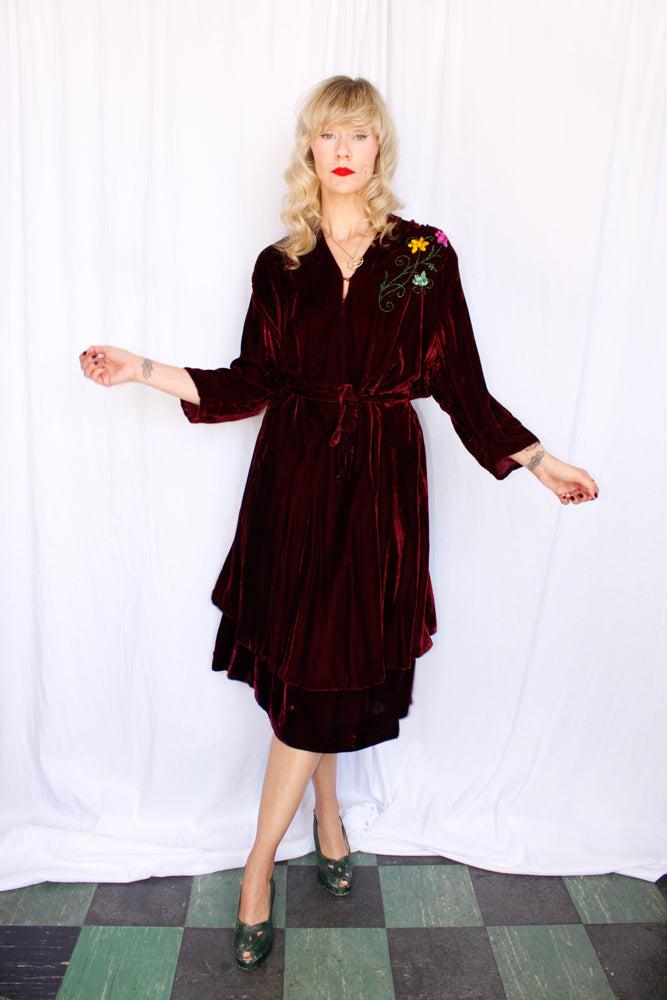 Early 1940s Deep Bordeaux Velvet Dress - XXL