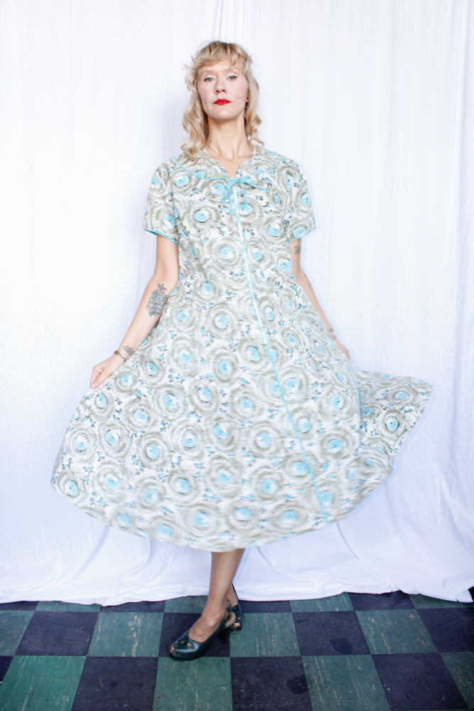 Early 1950s Blue Floral Day Dress - XXL