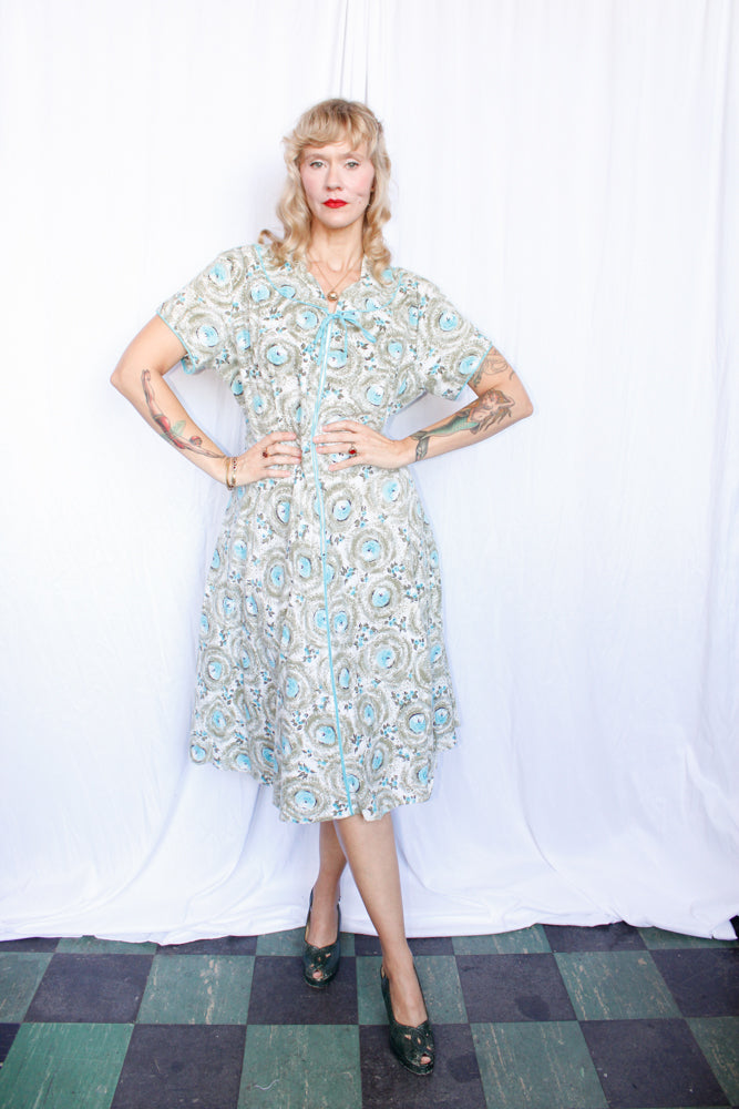 Early 1950s Blue Floral Day Dress - XXL