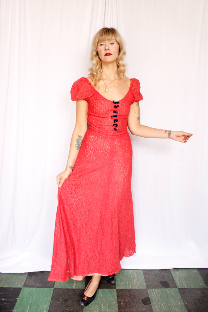 1930s Magenta Lace Puff Sleeve Gown - XS