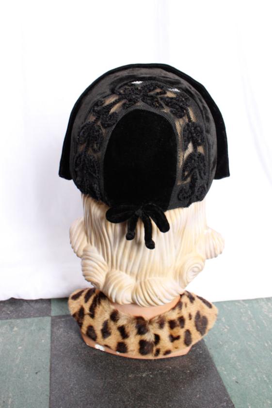 1940s Black Velvet Chapeau