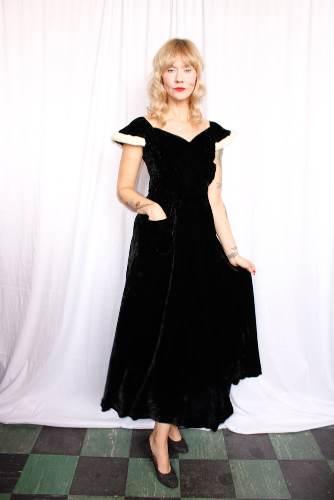 1930s Velvet Gown with Ermine Sleeve - XS