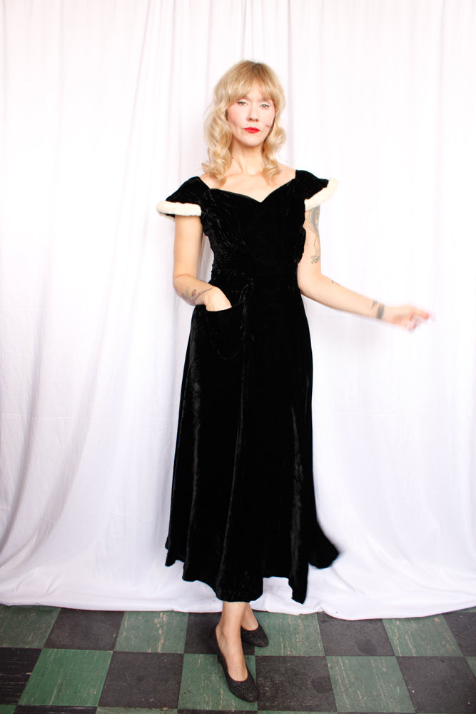 1930s Velvet Gown with Ermine Sleeve - XS