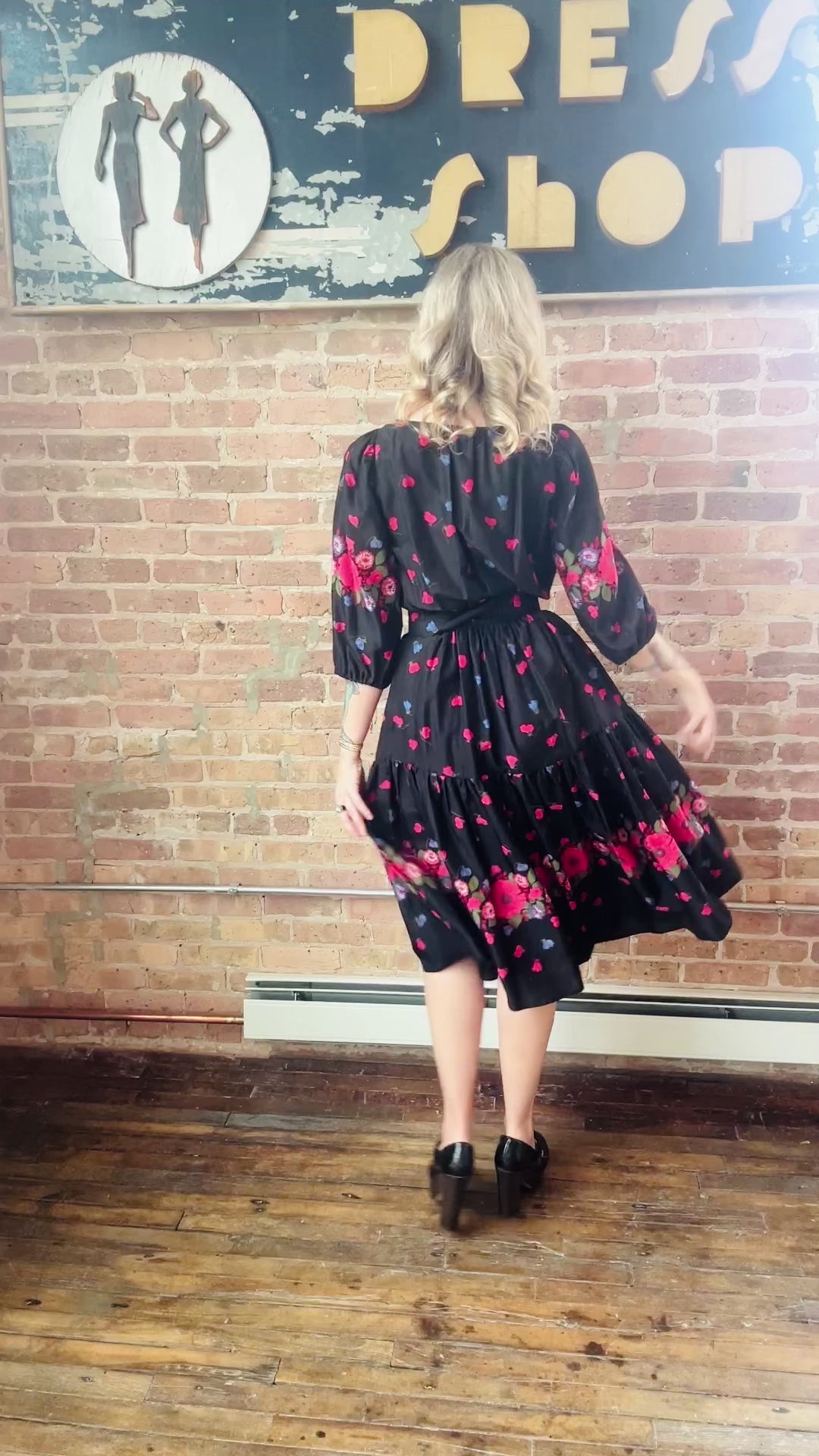 1950s Silk Floral Tiered Skirt Dress - Small