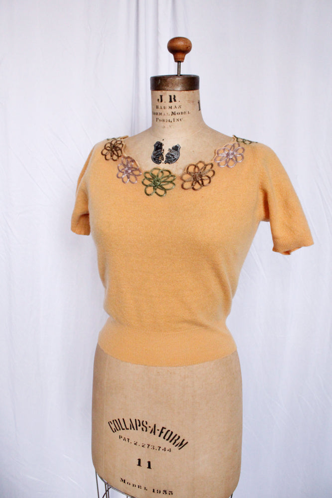 1950s Cashmere Embroidered S/S Sweater - Small