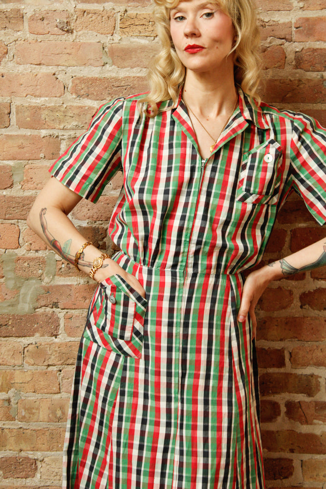 1940s Red & Green Cotton Plaid Front Zip Dress - Medium