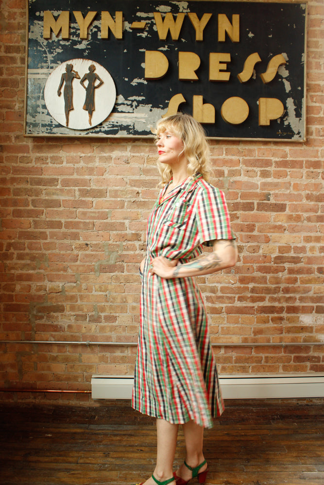 1940s Red & Green Cotton Plaid Front Zip Dress - Medium