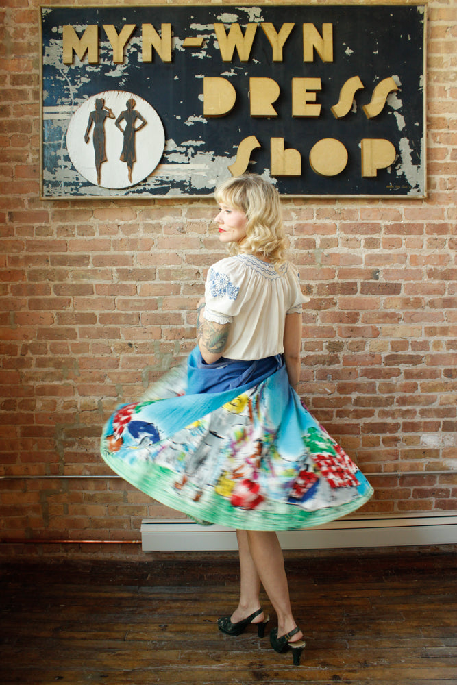 1950s GORGEOUS & BOLD Hand Painted Mexican Circle Skirt by artist D'oro - Large