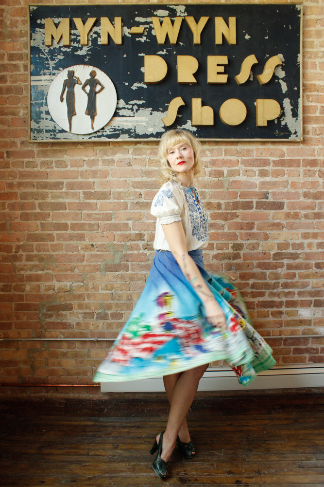 1950s GORGEOUS & BOLD Hand Painted Mexican Circle Skirt by artist D'oro - Large