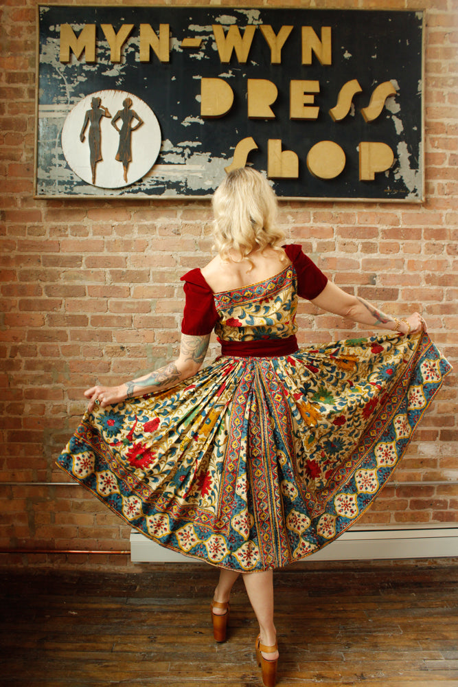 1940s Margie Webb Batik & Velvet 2pc Skirt Set - Medium