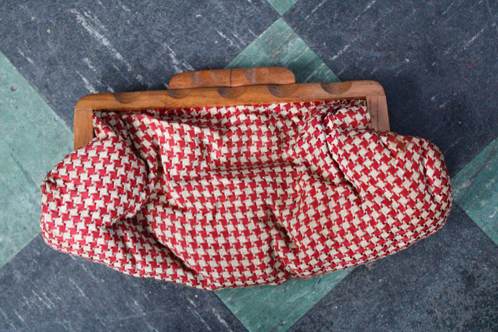1940s Wood & Silk Woven Handbag