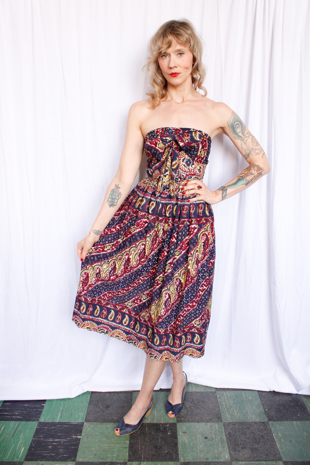 1940s Convertible 9-way Batik Summer Dress - XS