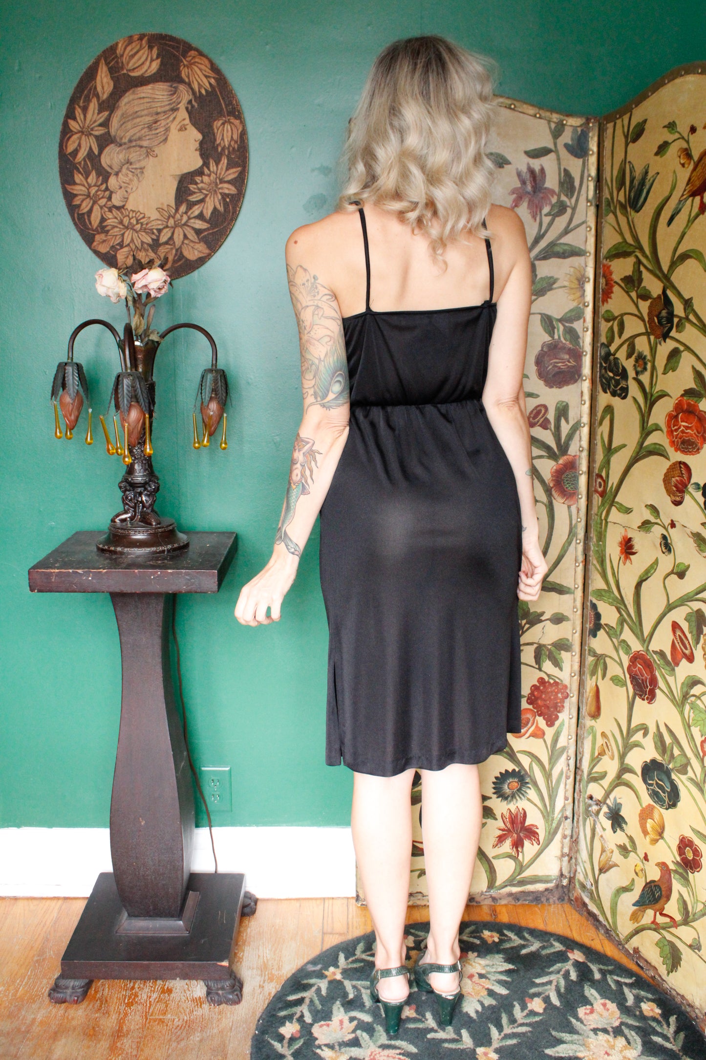 1970s Simple Jersey Black Dress