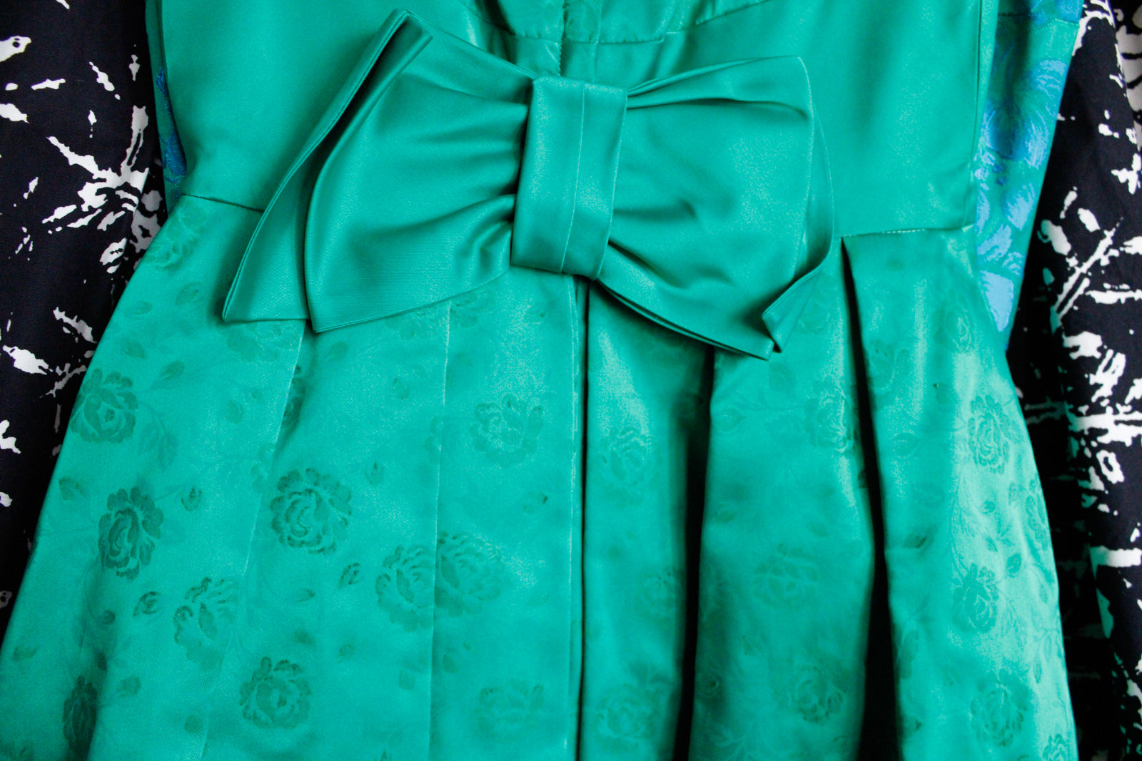 1950s Green Rose Flocked Taffeta Party Dress 
