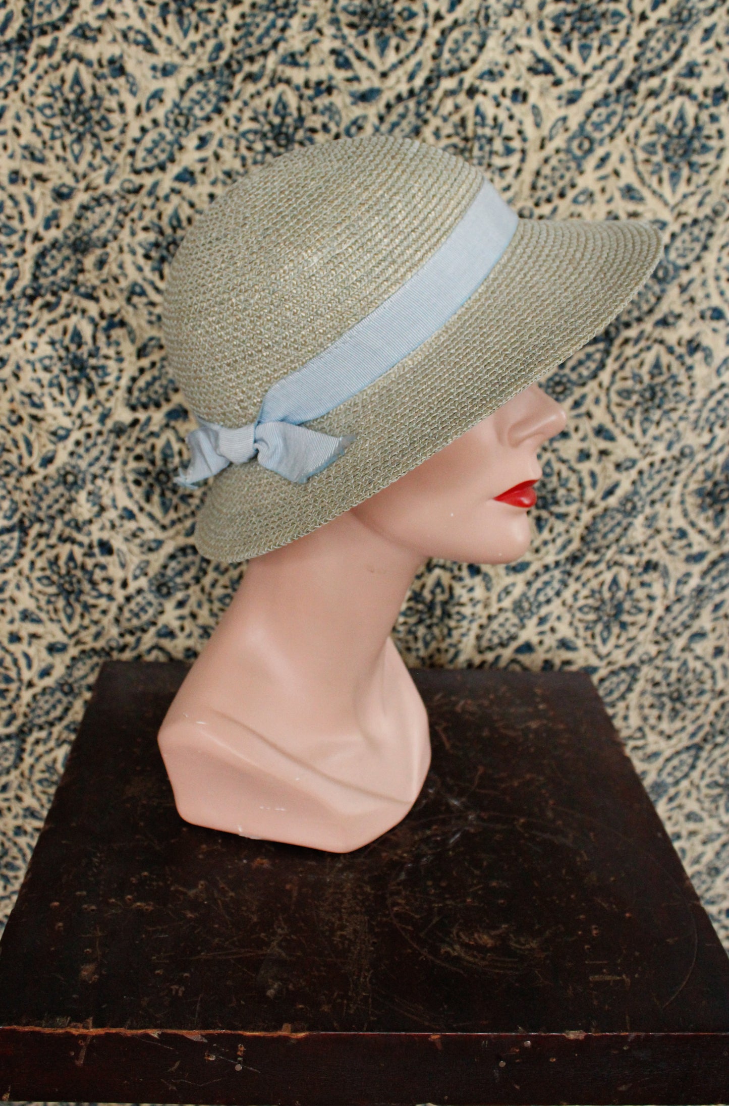 1970s does 1930s Light Blue Woven Hat