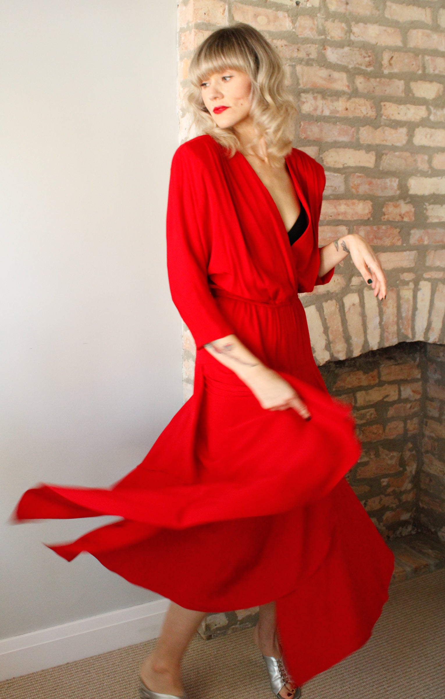 1980s Red Dolman Sleeve Rayon Tiered Dress